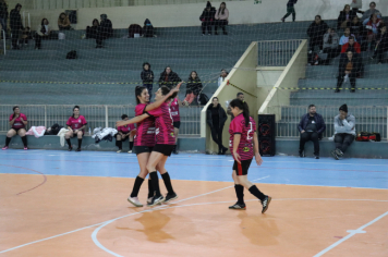 Foto - CAMPEONATO POPULAR MUNICIPAL DE FUTSAL FEMININO
