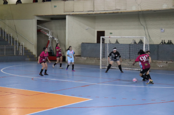Foto - CAMPEONATO POPULAR MUNICIPAL DE FUTSAL FEMININO