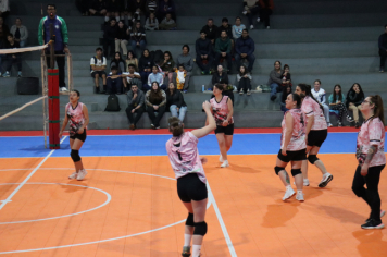 Foto - CAMPEONATO MUNICIPAL DE VÔLEI FEMININO 