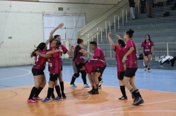 Foto - CAMPEONATO POPULAR MUNICIPAL DE FUTSAL FEMININO