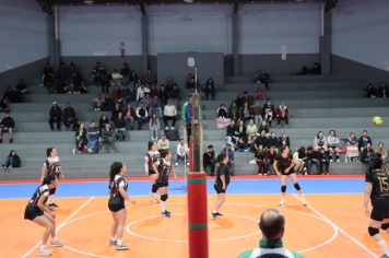 Foto - CAMPEONATO MUNICIPAL DE VÔLEI FEMININO 