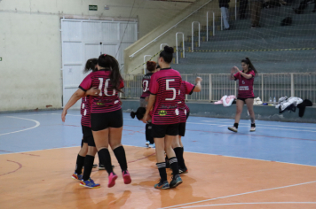 Foto - CAMPEONATO POPULAR MUNICIPAL DE FUTSAL FEMININO