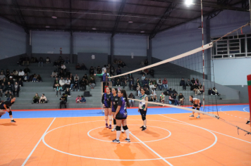 Foto - CAMPEONATO MUNICIPAL DE VÔLEI FEMININO 