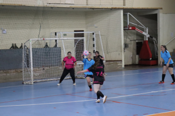 Foto - CAMPEONATO POPULAR MUNICIPAL DE FUTSAL FEMININO
