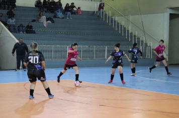 Foto - CAMPEONATO POPULAR MUNICIPAL DE FUTSAL FEMININO