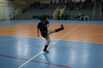 Foto - CAMPEONATO POPULAR MUNICIPAL DE FUTSAL FEMININO