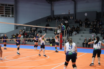 Foto - CAMPEONATO MUNICIPAL DE VÔLEI FEMININO 