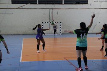 Foto - CAMPEONATO MUNICIPAL DE HANDEBOL FEMININO