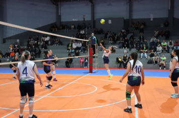 Foto - CAMPEONATO MUNICIPAL DE VÔLEI FEMININO 