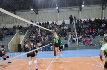 Foto - FINAL DO CAMPEONATO MUNICIPAL DE VÔLEI FEMININO