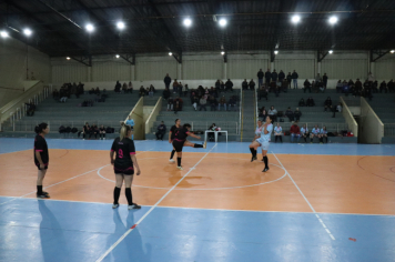 Foto - CAMPEONATO POPULAR MUNICIPAL DE FUTSAL FEMININO