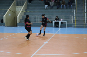 Foto - CAMPEONATO POPULAR MUNICIPAL DE FUTSAL FEMININO