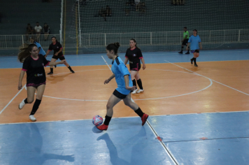 Foto - CAMPEONATO POPULAR MUNICIPAL DE FUTSAL FEMININO