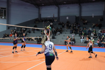 Foto - CAMPEONATO MUNICIPAL DE VÔLEI FEMININO 