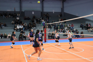 Foto - CAMPEONATO MUNICIPAL DE VÔLEI FEMININO 