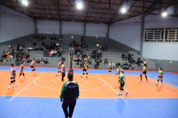 Foto - CAMPEONATO MUNICIPAL DE VÔLEI FEMININO 