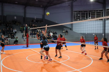 Foto - CAMPEONATO MUNICIPAL DE VÔLEI FEMININO 