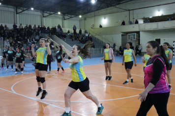 Foto - CAMPEONATO MUNICIPAL DE HANDEBOL FEMININO