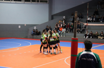 Foto - CAMPEONATO MUNICIPAL DE VÔLEI FEMININO 