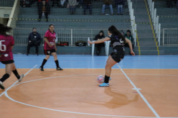 Foto - CAMPEONATO POPULAR MUNICIPAL DE FUTSAL FEMININO