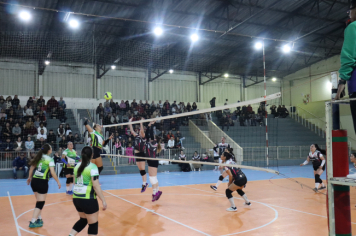 Foto - FINAL DO CAMPEONATO MUNICIPAL DE VÔLEI FEMININO
