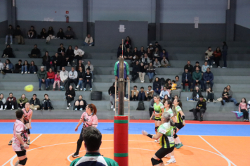 Foto - CAMPEONATO MUNICIPAL DE VÔLEI FEMININO 