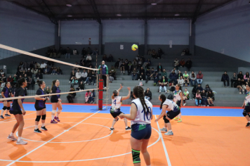 Foto - CAMPEONATO MUNICIPAL DE VÔLEI FEMININO 