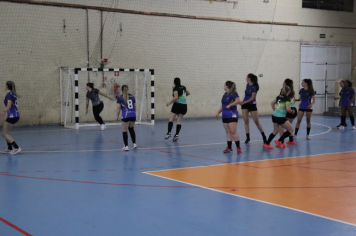 Foto - CAMPEONATO MUNICIPAL DE HANDEBOL FEMININO