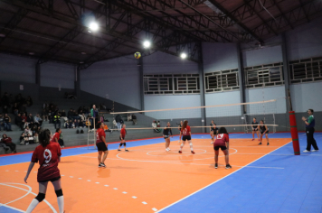 Foto - CAMPEONATO MUNICIPAL DE VÔLEI FEMININO 