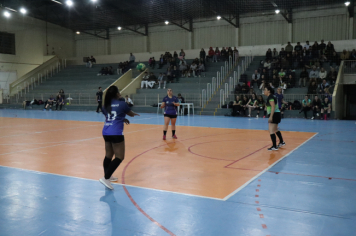Foto - CAMPEONATO MUNICIPAL DE HANDEBOL FEMININO