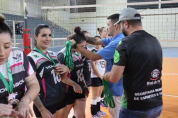 Foto - FINAL DO CAMPEONATO MUNICIPAL DE VÔLEI FEMININO