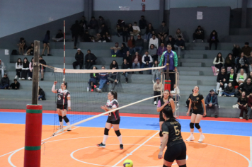Foto - CAMPEONATO MUNICIPAL DE VÔLEI FEMININO 