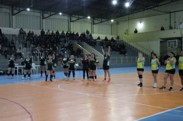 Foto - CAMPEONATO MUNICIPAL DE HANDEBOL FEMININO