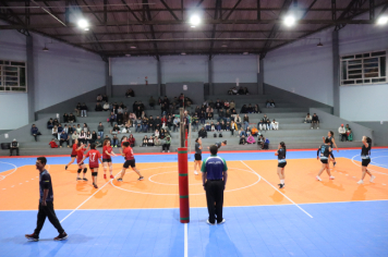 Foto - CAMPEONATO MUNICIPAL DE VÔLEI FEMININO 