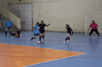 Foto - CAMPEONATO POPULAR MUNICIPAL DE FUTSAL FEMININO