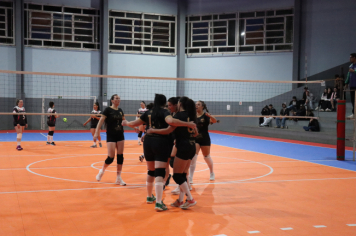 Foto - CAMPEONATO MUNICIPAL DE VÔLEI FEMININO 