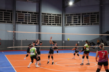 Foto - CAMPEONATO MUNICIPAL DE VÔLEI FEMININO 