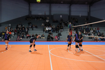 Foto - CAMPEONATO MUNICIPAL DE VÔLEI FEMININO 