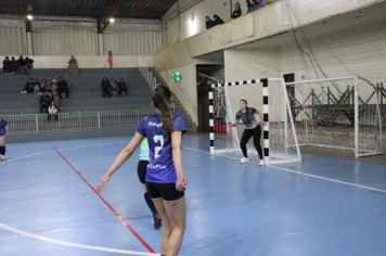 Foto - CAMPEONATO MUNICIPAL DE HANDEBOL FEMININO