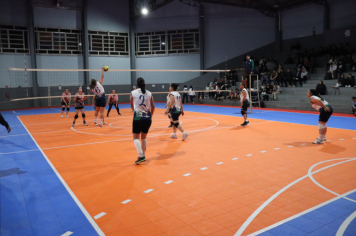 Foto - CAMPEONATO MUNICIPAL DE VÔLEI FEMININO 