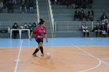 Foto - CAMPEONATO POPULAR MUNICIPAL DE FUTSAL FEMININO