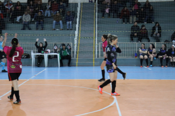 Foto - CAMPEONATO POPULAR MUNICIPAL DE FUTSAL FEMININO