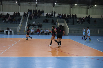 Foto - CAMPEONATO POPULAR MUNICIPAL DE FUTSAL FEMININO