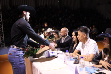 Foto - CONCURSO DA RAINHA DO 4º PIRAÍ RODEO FEST!