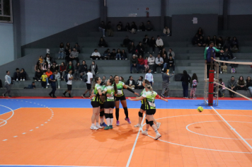 Foto - CAMPEONATO MUNICIPAL DE VÔLEI FEMININO 