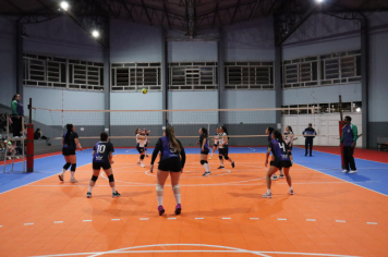 Foto - CAMPEONATO MUNICIPAL DE VÔLEI FEMININO 