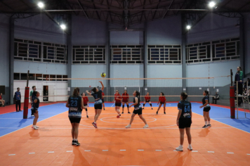 Foto - CAMPEONATO MUNICIPAL DE VÔLEI FEMININO 