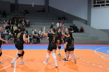 Foto - CAMPEONATO MUNICIPAL DE VÔLEI FEMININO 