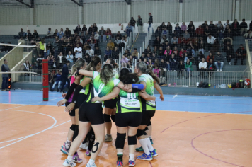 Foto - FINAL DO CAMPEONATO MUNICIPAL DE VÔLEI FEMININO