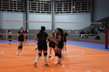 Foto - CAMPEONATO MUNICIPAL DE VÔLEI FEMININO 